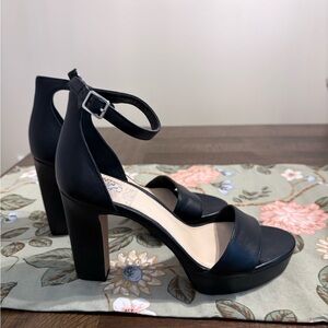 Vince Camuto Black Strappy Sandals